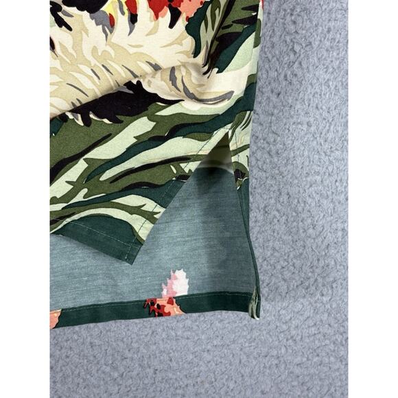 Nikki Chasin Top Women’s Small Multicolor 100% Silk Coral Sea Shells Stars Artsy - Picture 4 of 9